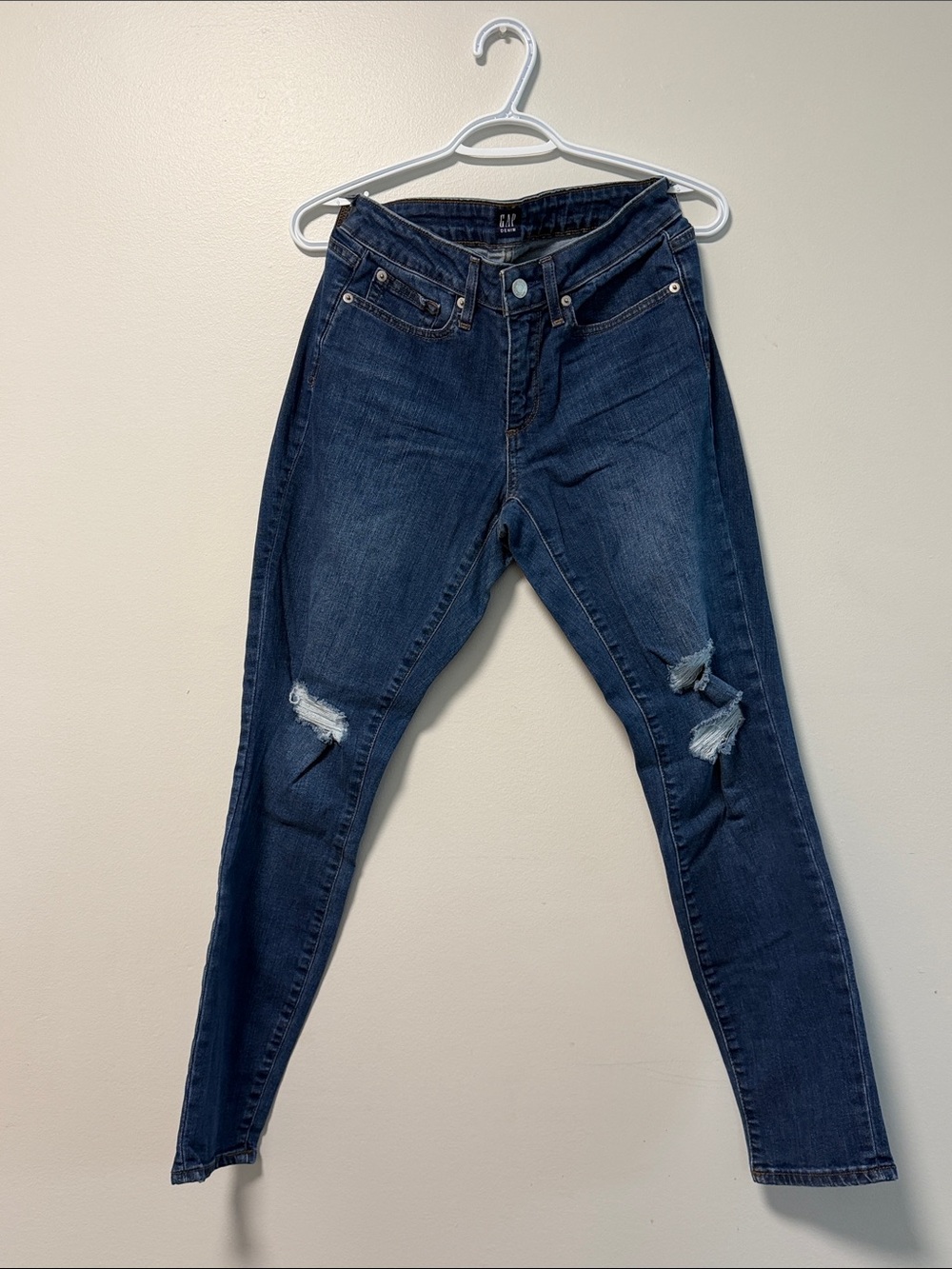 GAP Skinny Jeans in Medium Blue with Distressed Knees - Picture 3 of 6